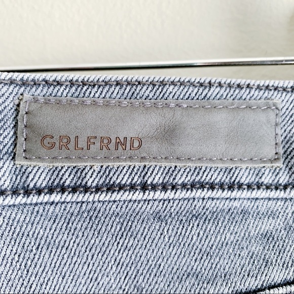 GRLFRND The Karolina Ripped Knee High Rise Jeans in Faded Black Wash, Size 25 - Picture 9 of 13